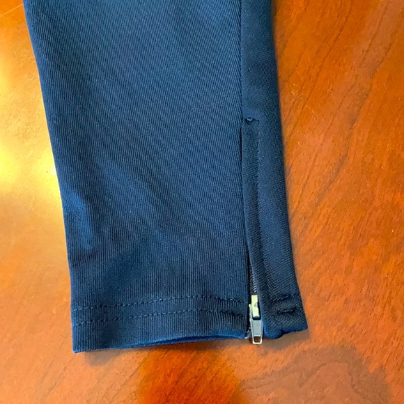 Adidas sweatpants size 2T - Picture 7 of 9